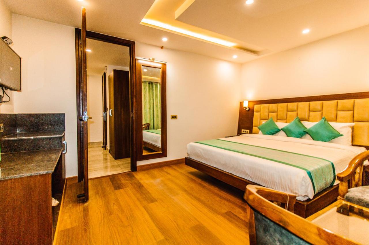 Hotel Misty Mountain Manali Zewnętrze zdjęcie