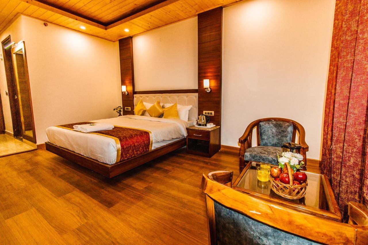 Hotel Misty Mountain Manali Zewnętrze zdjęcie